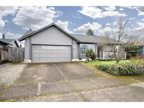 5621 C St, Springfield, OR 97478