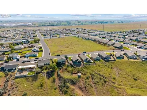 View/Area - 2768 High Desert Loop, Umatilla, OR 97882 photo 5 of 18