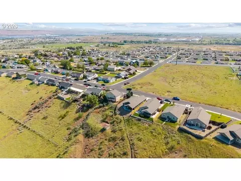 View/Area - 2768 High Desert Loop, Umatilla, OR 97882 photo 6 of 18