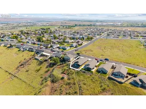 View/Area - 2768 High Desert Loop, Umatilla, OR 97882 photo 13 of 18