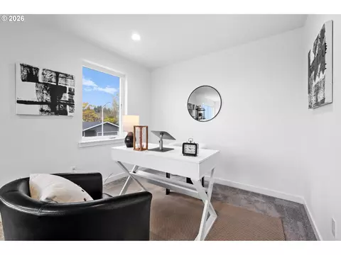284 NW Mawrcrest Ave, Gresham, OR 97030 photo 30