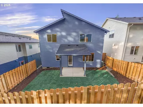 284 NW Mawrcrest Ave, Gresham, OR 97030 photo 35
