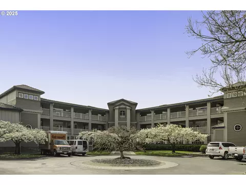 5401 SE Scenic Ln #101, Vancouver, WA 98661