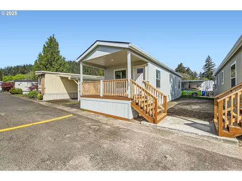 3441 SE 111th Ave #28, Portland, OR 97266