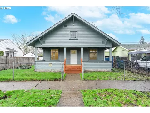 715 19th St, Salem, OR 97301