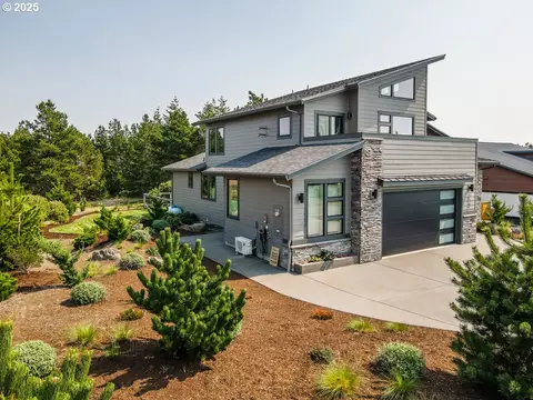 512 Meadows Dr, Manzanita, OR 97130