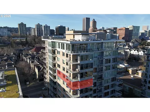 1930 S River Dr #W704, Portland, OR 97201