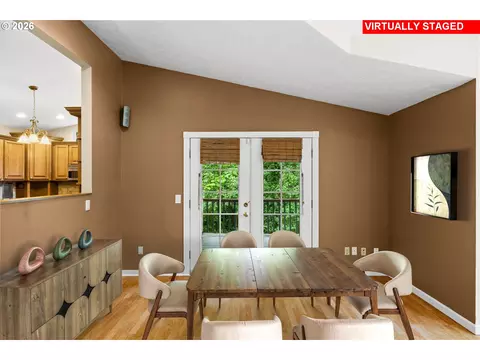 Dining - 231 NE Scott Dr, Gresham, OR 97030 photo 1 of 1