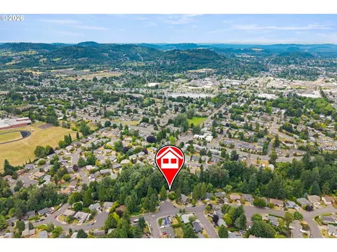 View/Area - 231 NE Scott Dr, Gresham, OR 97030 photo 2 of 2