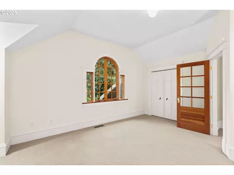 Bedroom - 3535 Agate St, Eugene, OR 97405 photo 7 of 7