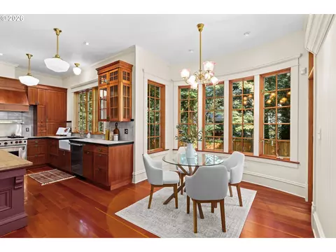 Dining - 3535 Agate St, Eugene, OR 97405 photo 1 of 3
