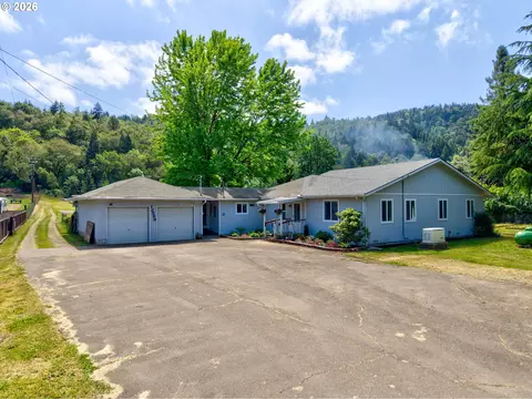 12589 Old Highway 99, Myrtle Creek, OR 97457