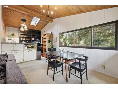 Dining - 3835 Blanton Rd, Eugene, OR 97405 photo 3 of 3