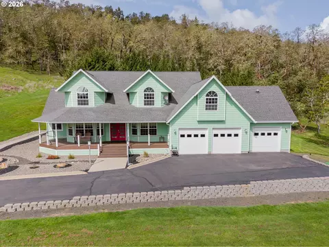 6985 Garden Valley Rd, Roseburg, OR 97471