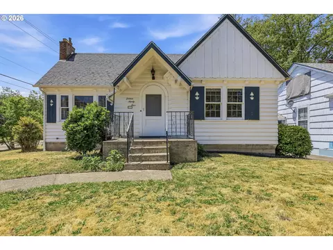 1694 Washington St, Eugene, OR 97401 photo 1