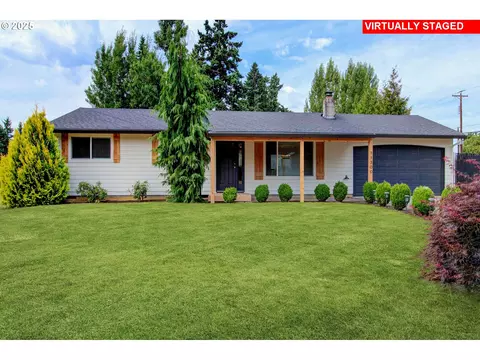 11300 Finnegans Way, Oregon City, OR 97045