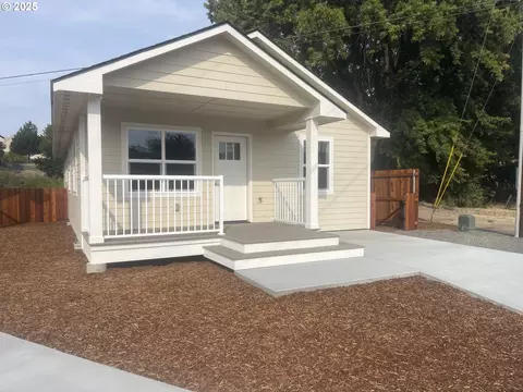 300 N Chase, Heppner, OR 97836