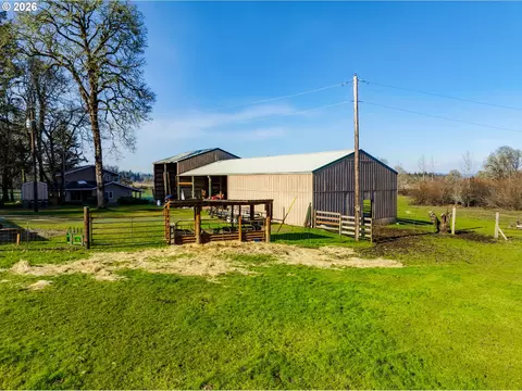 Exterior - 26718 Cantrell Rd, Eugene, OR 97402 photo 9 of 9