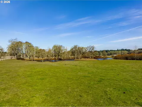 View/Area - 26718 Cantrell Rd, Eugene, OR 97402 photo 2 of 3