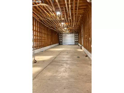 3047 Upper River Rd, Grants Pass, OR 97526 photo 9