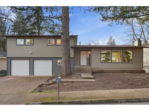 4573 Century Dr, Salem, OR 97302