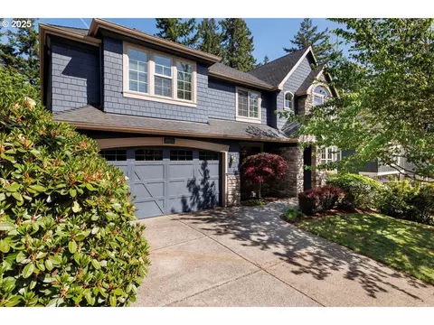8705 SW 184th Dr, Beaverton, OR 97007