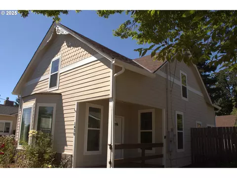 1450 S Cherry St, Cornelius, OR 97113