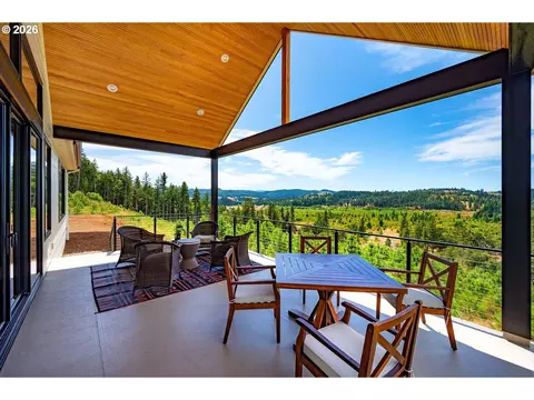 Exterior - 28356 Siesta Ln, Eugene, OR 97402 photo 5 of 5