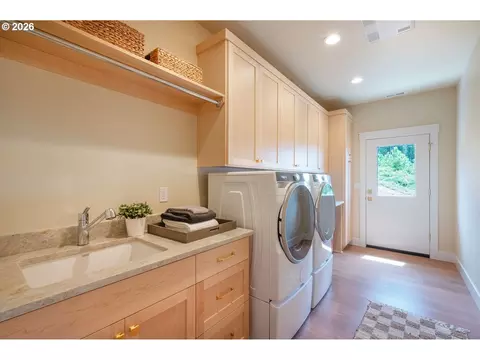 Other - 28356 Siesta Ln, Eugene, OR 97402 photo 6 of 8