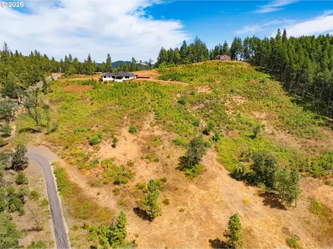 View/Area - 28356 Siesta Ln, Eugene, OR 97402 photo 2 of 3