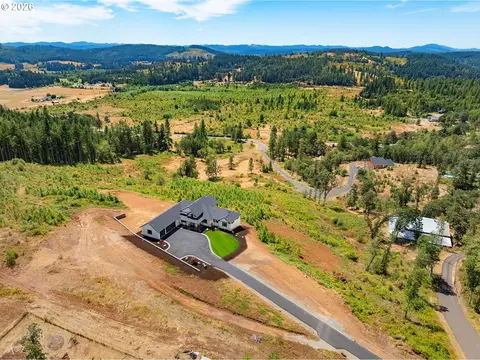 View/Area - 28356 Siesta Ln, Eugene, OR 97402 photo 1 of 3