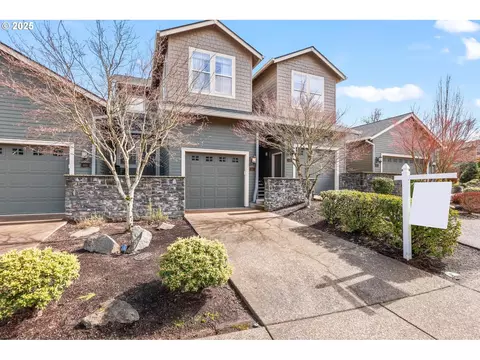 8547 SE Bristol Park Dr, Happy Valley, OR 97086