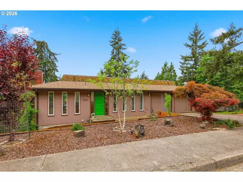3834 Onyx St, Eugene, OR 97405