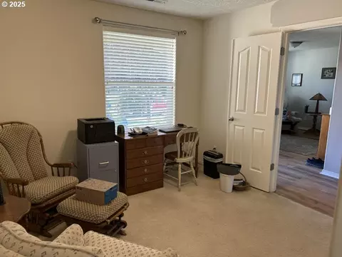 Other - 736 Kelsey Loop, Molalla, OR 97038 photo 4 of 5