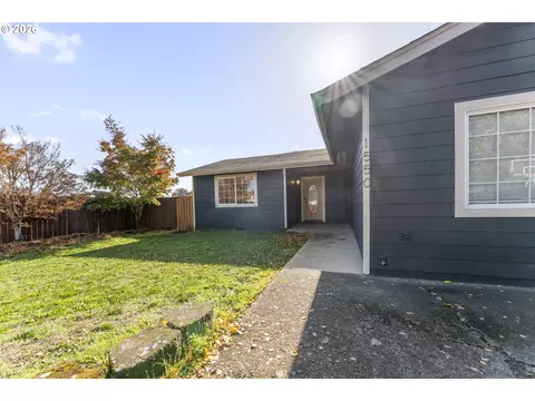1550 Tierra Lynn Dr, Woodburn, OR 97071