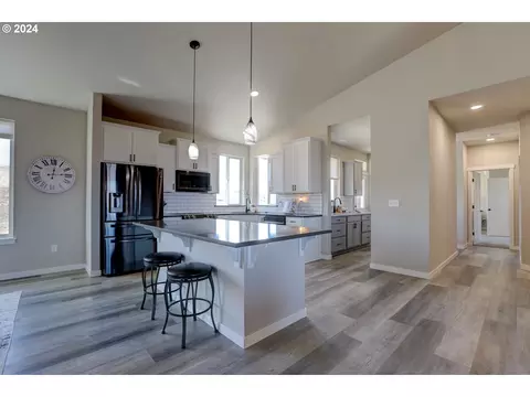 700 Dooley Rd, Centerville, WA 98613 photo 16