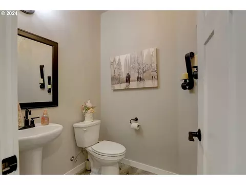 700 Dooley Rd, Centerville, WA 98613 photo 26