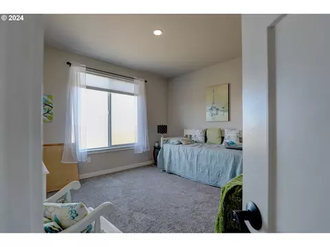 700 Dooley Rd, Centerville, WA 98613 photo 5