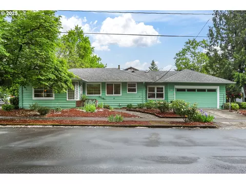 4425 N Winchell St, Portland, OR 97203