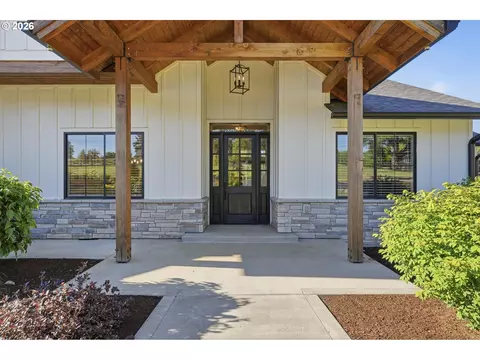 Exterior - 35675 SE Colorado Rd, Sandy, OR 97055 photo 3 of 11