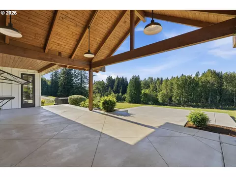 Exterior - 35675 SE Colorado Rd, Sandy, OR 97055 photo 4 of 11