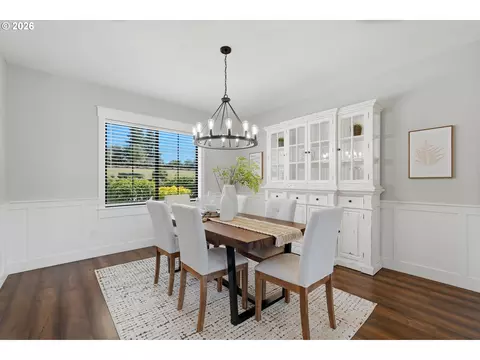 Dining - 35675 SE Colorado Rd, Sandy, OR 97055 photo 1 of 1