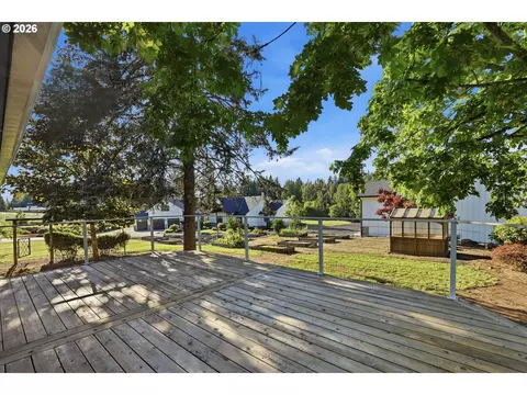 Exterior - 35675 SE Colorado Rd, Sandy, OR 97055 photo 10 of 11