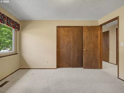 3550 SW 2nd St, Gresham, OR 97030 photo 27