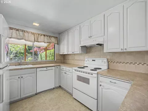 3550 SW 2nd St, Gresham, OR 97030 photo 17
