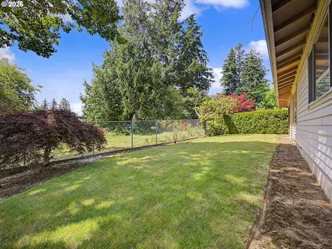 3550 SW 2nd St, Gresham, OR 97030 photo 40