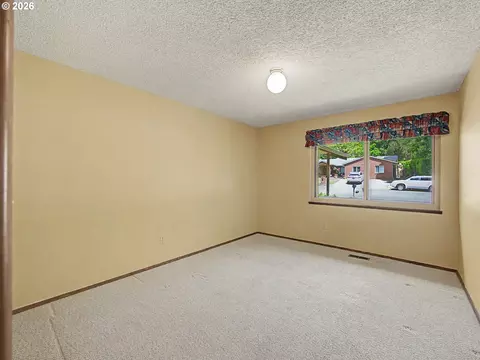 3550 SW 2nd St, Gresham, OR 97030 photo 26