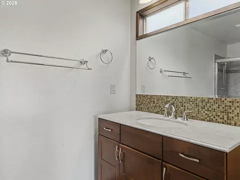 3550 SW 2nd St, Gresham, OR 97030 photo 33