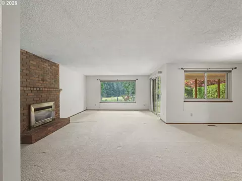 3550 SW 2nd St, Gresham, OR 97030 photo 8