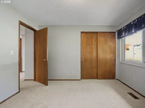 3550 SW 2nd St, Gresham, OR 97030 photo 24